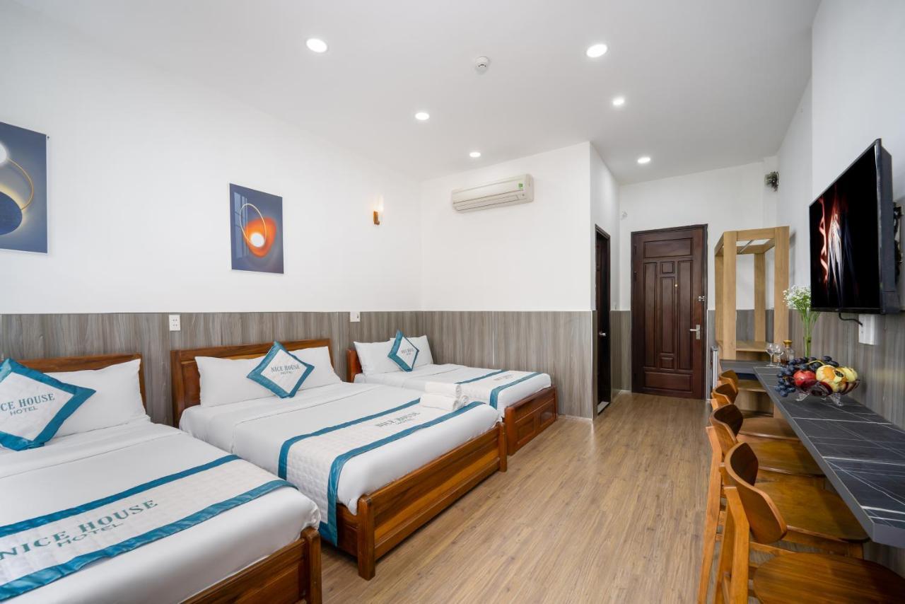 Nice House Hotel - Near My Khe Beach Da Nang Exterior foto